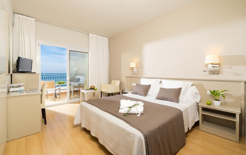 Hotel & Spa Terraza 4 Sup Roses Luaran gambar
