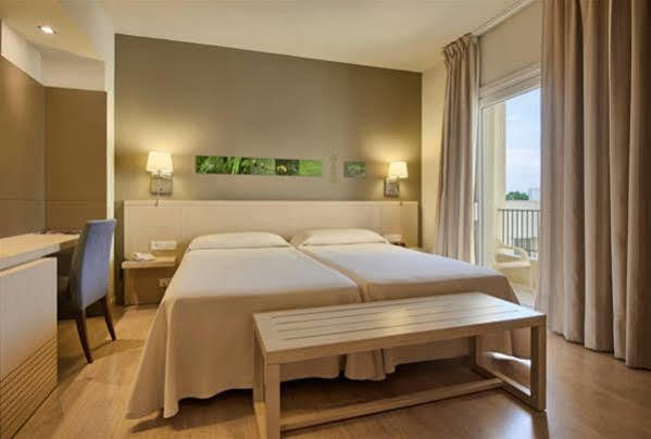 Hotel & Spa Terraza 4 Sup Roses Luaran gambar
